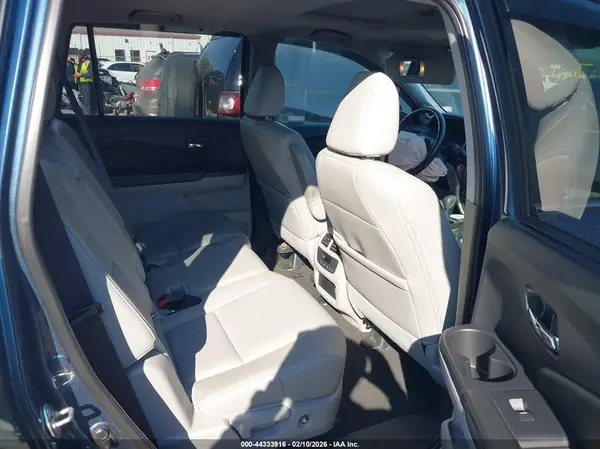 5FNYF5H57KB029207 2019 HONDA PILOT - Image 8
