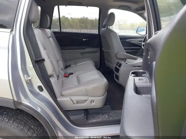 5FNYF5H57KB031636 2019 HONDA PILOT - Image 8