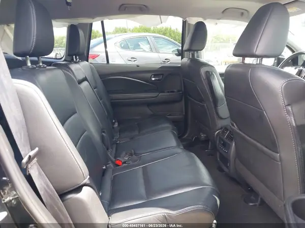 5FNYF5H57KB039011 2019 HONDA PILOT - Image 8