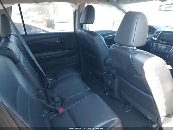 5FNYF5H58GB005960 2016 HONDA PILOT - Image 8