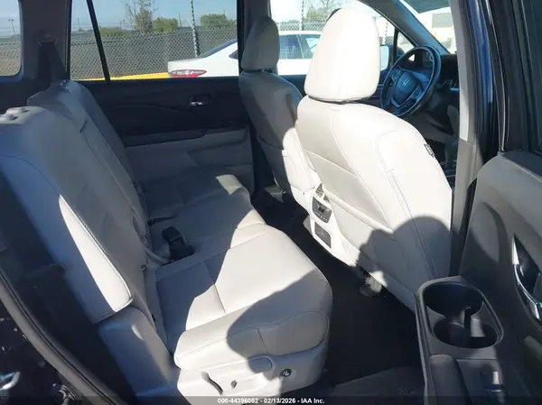 5FNYF5H58GB013685 2016 HONDA PILOT - Image 8