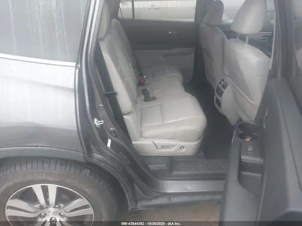 5FNYF5H58GB017056 2016 HONDA PILOT - Image 8