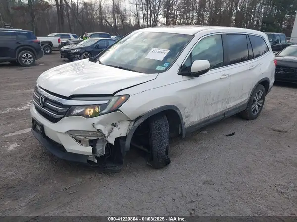 5FNYF5H58HB010674 2017 HONDA PILOT - Image 2