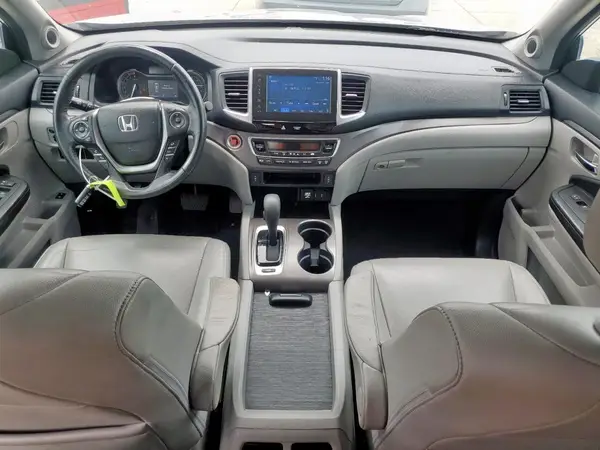 5FNYF5H58HB015678 2017 HONDA PILOT - Image 8