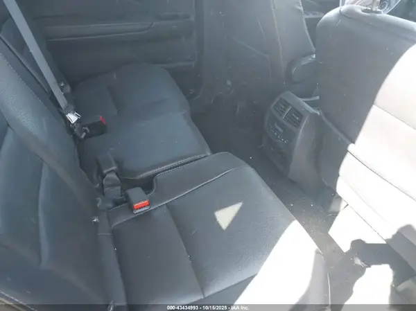 5FNYF5H58HB017446 2017 HONDA PILOT - Image 8
