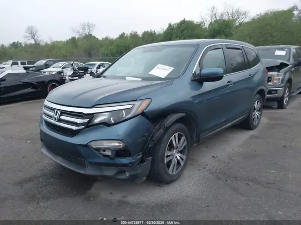 5FNYF5H58HB020329 2017 HONDA PILOT - Image 2