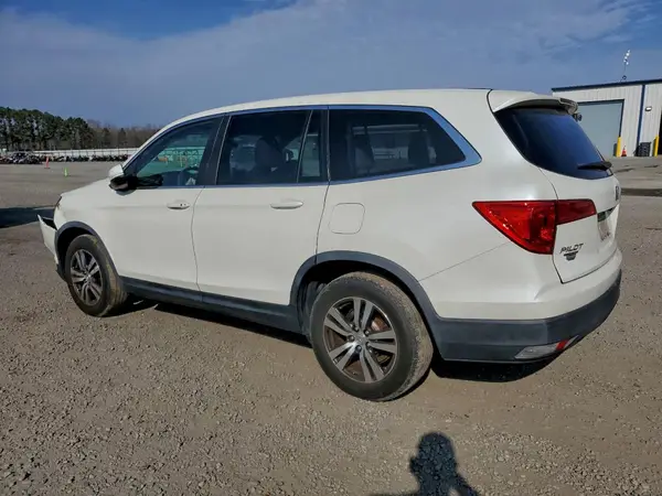 5FNYF5H58HB021125 2017 HONDA PILOT - Image 2