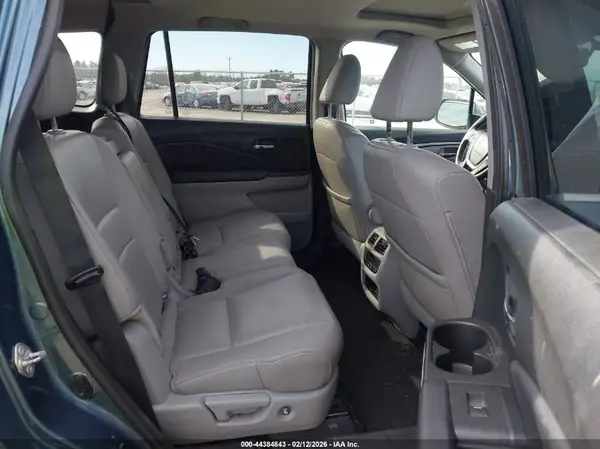 5FNYF5H58HB025515 2017 HONDA PILOT - Image 8