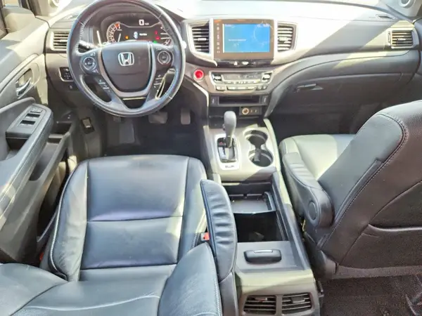 5FNYF5H58HB025644 2017 HONDA PILOT - Image 8