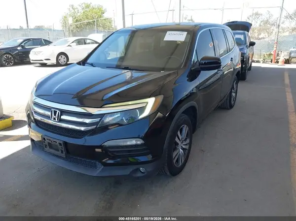 5FNYF5H58HB026731 2017 HONDA PILOT - Image 2