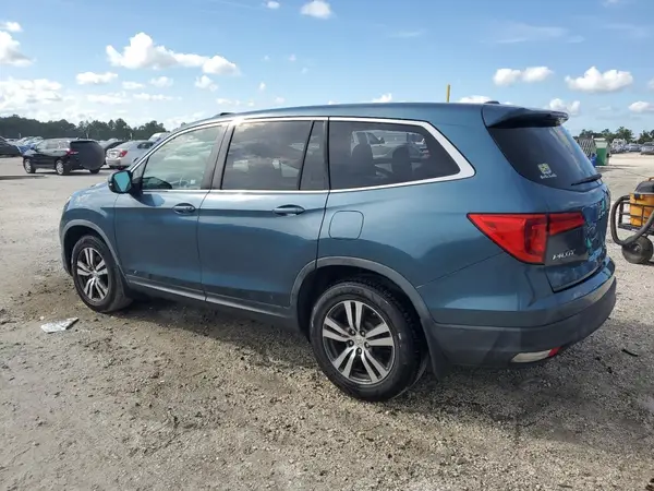5FNYF5H58HB030231 2017 HONDA PILOT - Image 2