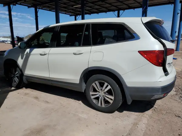 5FNYF5H58HB036045 2017 HONDA PILOT - Image 2