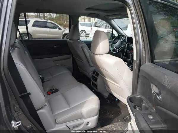 5FNYF5H58HB038944 2017 HONDA PILOT - Image 8