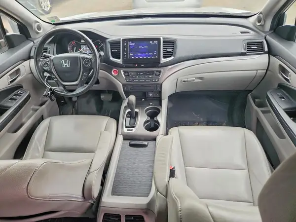 5FNYF5H58HB040791 2017 HONDA PILOT - Image 8