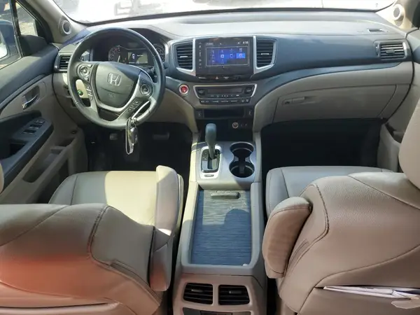 5FNYF5H58JB003553 2018 HONDA PILOT - Image 8