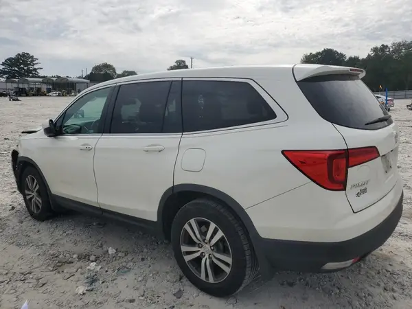 5FNYF5H58JB003603 2018 HONDA PILOT - Image 2