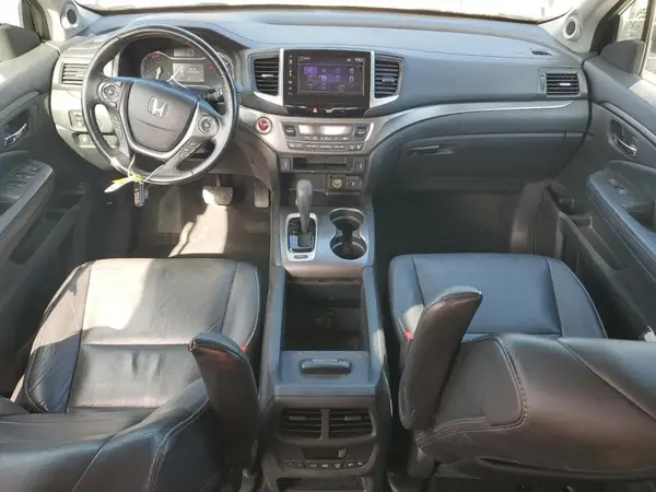 5FNYF5H58JB010888 2018 HONDA PILOT - Image 8