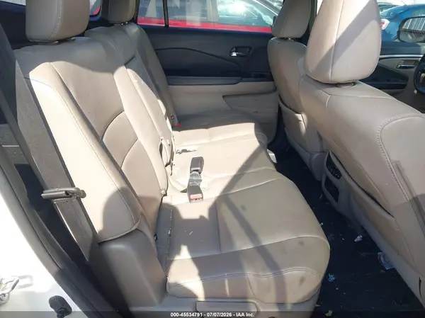 5FNYF5H58JB014598 2018 HONDA PILOT - Image 8