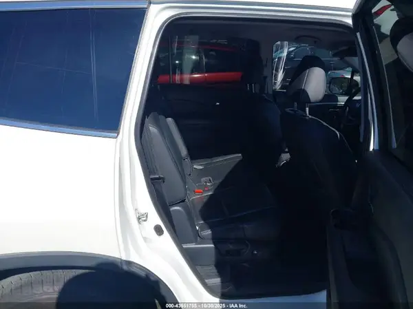 5FNYF5H58JB019672 2018 HONDA PILOT - Image 8