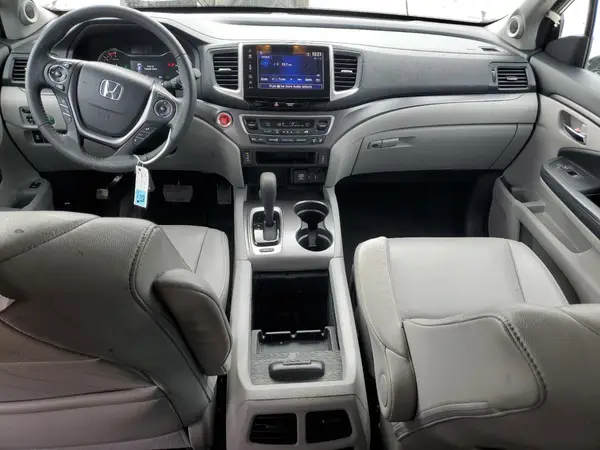 5FNYF5H58JB027111 2018 HONDA PILOT - Image 8