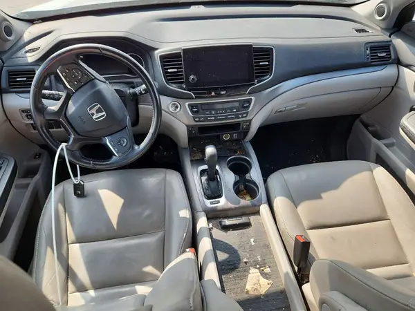 5FNYF5H58KB000735 2019 HONDA PILOT - Image 8