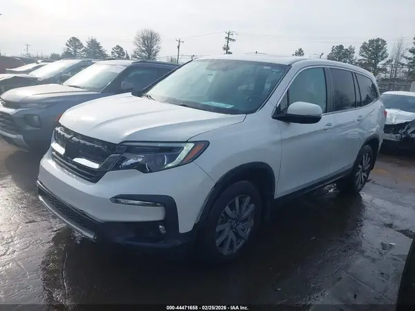 5FNYF5H58KB002825 2019 HONDA PILOT - Image 2