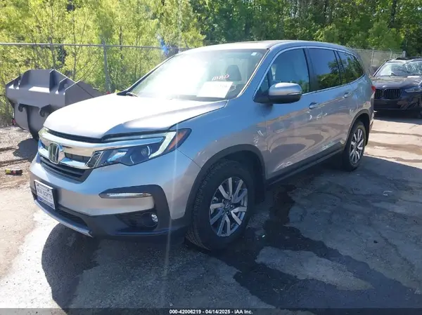 5FNYF5H58LB028410 2020 HONDA PILOT - Image 2