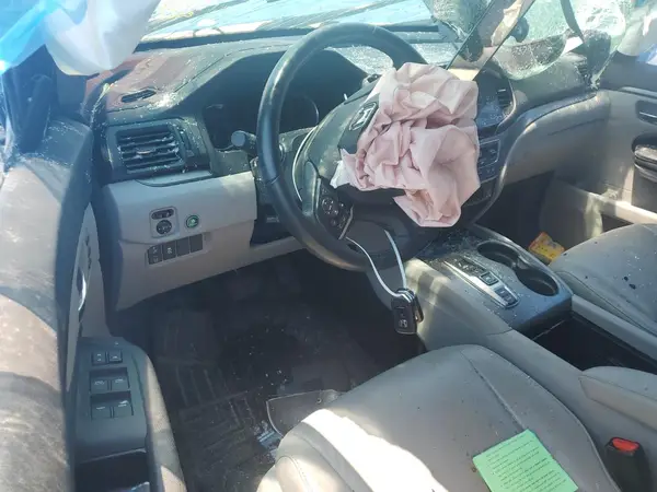 5FNYF5H58MB008921 2021 HONDA PILOT - Image 8