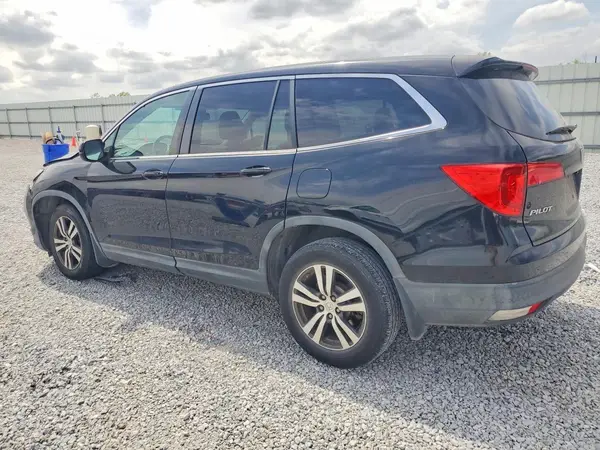 5FNYF5H59HB002485 2017 HONDA PILOT - Image 2