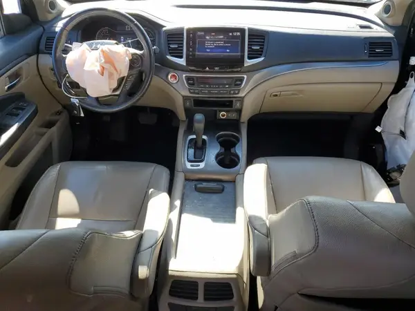 5FNYF5H59HB003281 2017 HONDA PILOT - Image 8