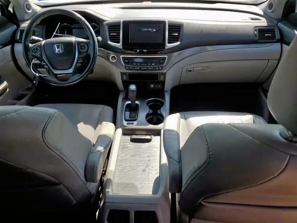 5FNYF5H59HB006150 2017 HONDA PILOT - Image 8