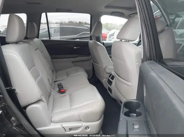 5FNYF5H59HB023885 2017 HONDA PILOT - Image 8