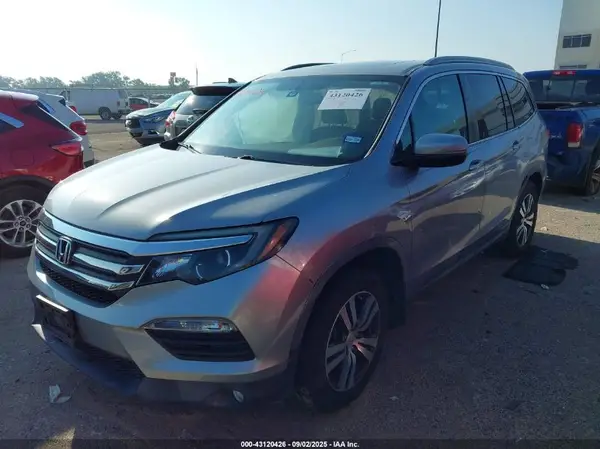 5FNYF5H59HB024941 2017 HONDA PILOT - Image 2