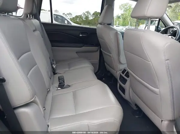 5FNYF5H59HB028715 2017 HONDA PILOT - Image 8