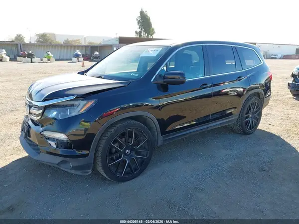 5FNYF5H59HB048172 2017 HONDA PILOT - Image 2