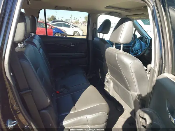 5FNYF5H59HB048172 2017 HONDA PILOT - Image 8