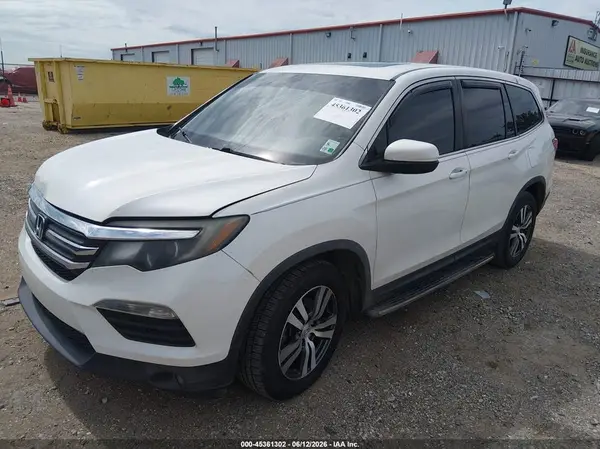5FNYF5H59JB000290 2018 HONDA PILOT - Image 2