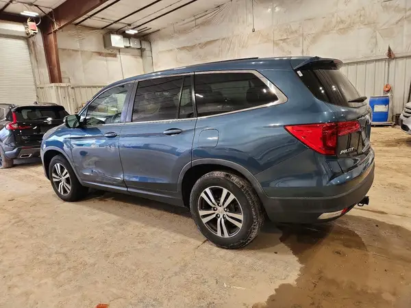 5FNYF5H59JB005313 2018 HONDA PILOT - Image 2