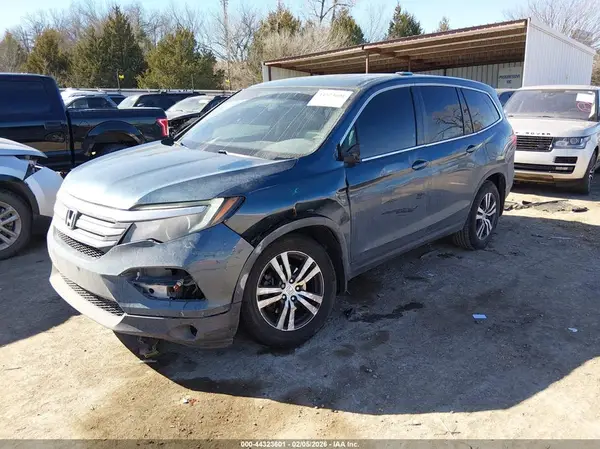 5FNYF5H59JB007594 2018 HONDA PILOT - Image 2