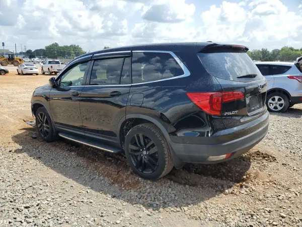 5FNYF5H59JB028302 2018 HONDA PILOT - Image 2