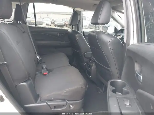 5FNYF5H59KB018550 2019 HONDA PILOT - Image 8