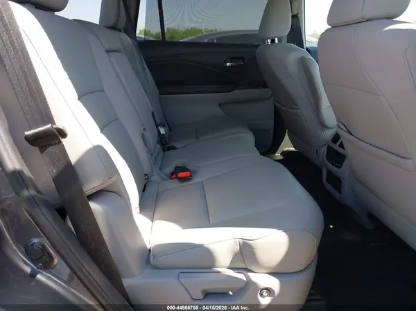5FNYF5H59MB011603 2021 HONDA PILOT - Image 8