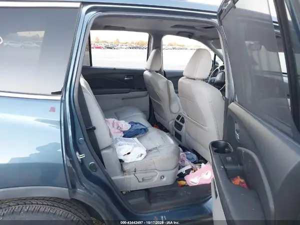5FNYF5H59MB015635 2021 HONDA PILOT - Image 8