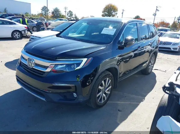 5FNYF5H59MB047775 2021 HONDA PILOT - Image 2