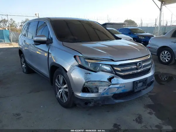 5FNYF5H5XGB025840 2016 HONDA PILOT - Image 1
