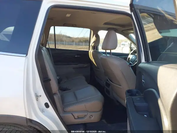 5FNYF5H5XGB047661 2016 HONDA PILOT - Image 8