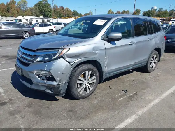 5FNYF5H5XHB002852 2017 HONDA PILOT - Image 2