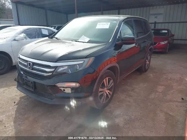 5FNYF5H5XHB005735 2017 HONDA PILOT - Image 2