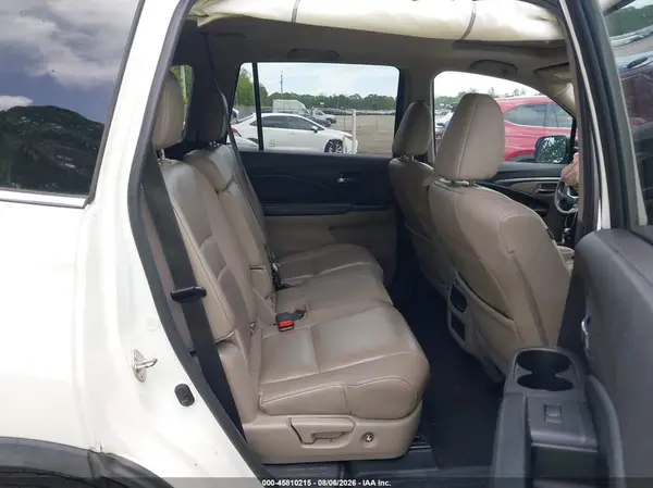 5FNYF5H5XHB014421 2017 HONDA PILOT - Image 8