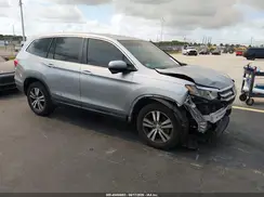 5FNYF5H5XHB016539 2017 HONDA PILOT